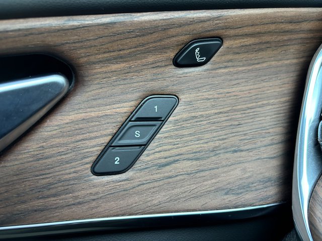 2023 Jeep Grand Cherokee Summit 2WD