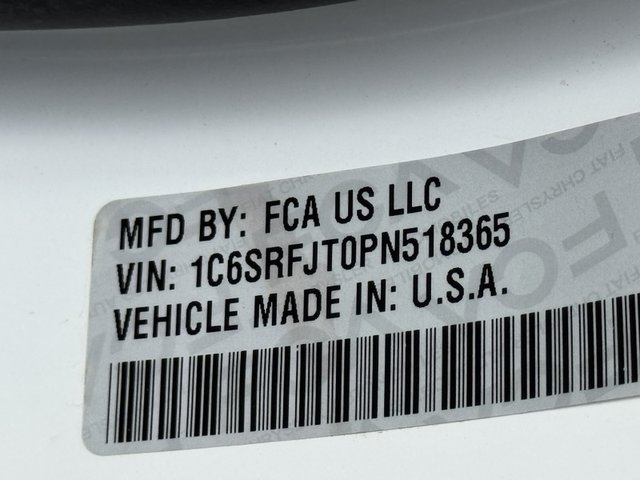 2023 Ram 1500 Laramie 4WD 5ft7 Box