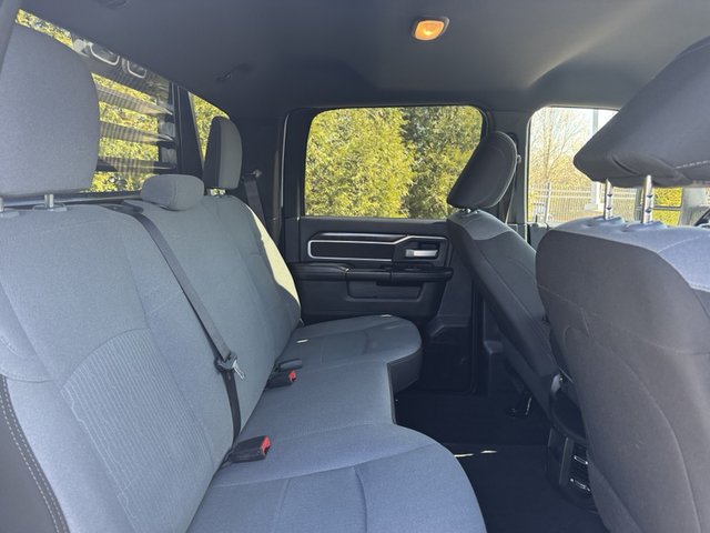 2024 Ram 3500 SLT 4WD 172WB