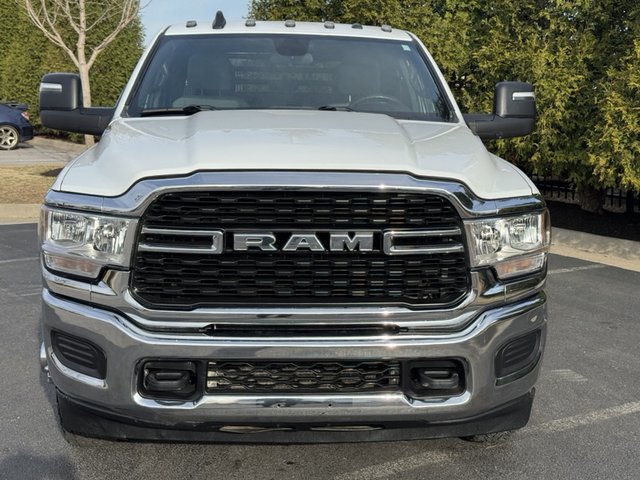 2024 Ram 3500 SLT 4WD 172WB