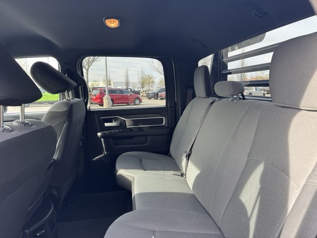 2024 Ram 3500 SLT 4WD 172WB