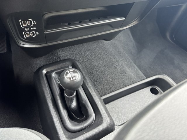 2024 Ram 3500 SLT 4WD 172WB