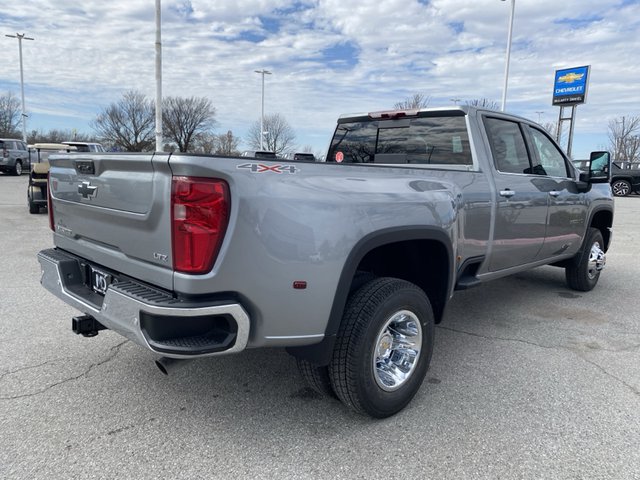 2025 Chevrolet Silverado 3500HD LTZ 4WD 172WB