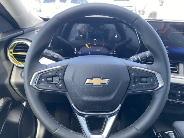 2025 Chevrolet Trax LT FWD