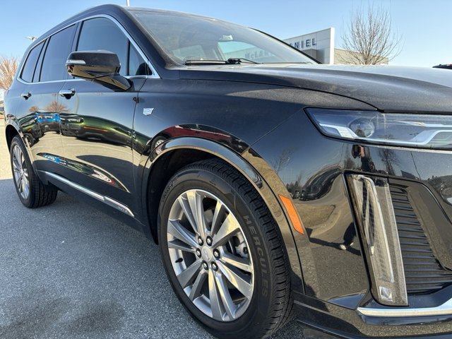2023 Cadillac XT6 Premium Luxury FWD