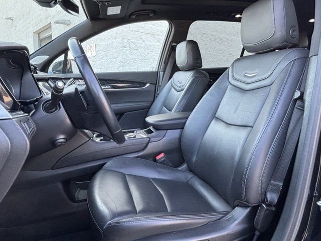 2023 Cadillac XT6 Premium Luxury FWD