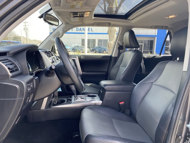 2015 Toyota 4Runner SR5 RWD