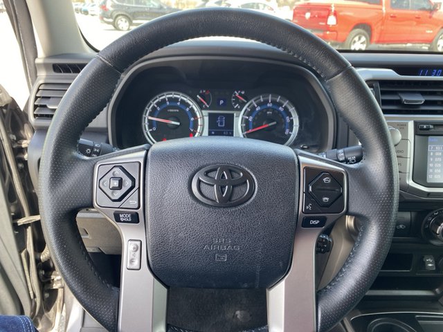 2015 Toyota 4Runner SR5 RWD