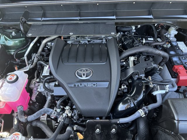 2024 Toyota Highlander LE FWD