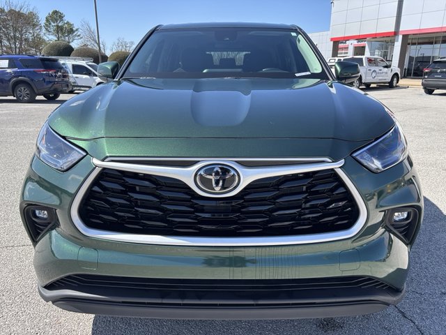 2024 Toyota Highlander LE FWD