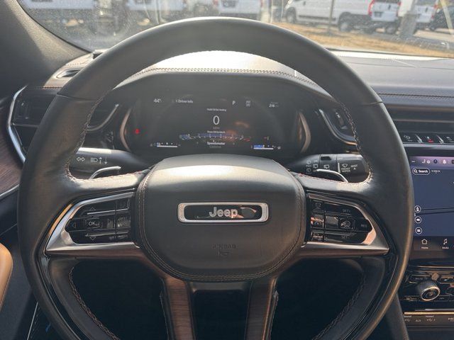 2023 Jeep Grand Cherokee Summit 4WD
