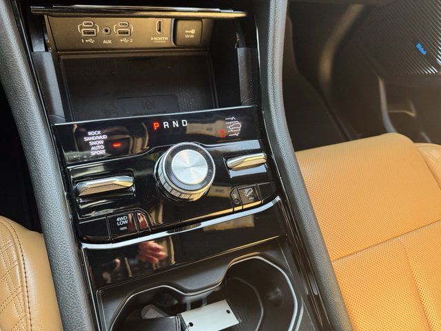 2023 Jeep Grand Cherokee Summit 4WD