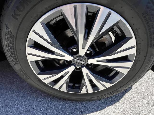 2022 Nissan Rogue SV FWD