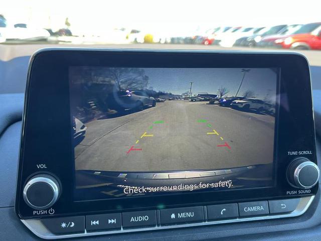 2022 Nissan Rogue SV FWD