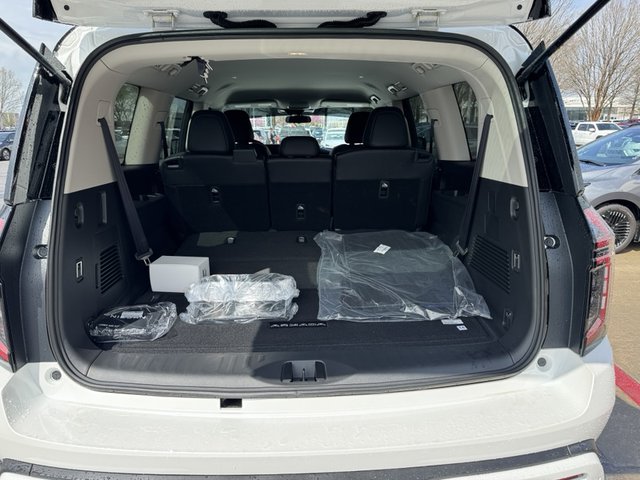 2025 Nissan Armada SV 4WD