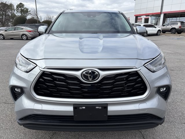2024 Toyota Highlander LE FWD