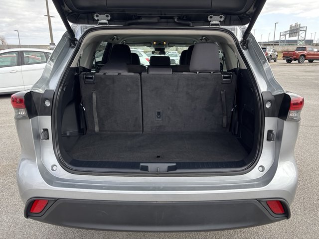 2024 Toyota Highlander LE FWD