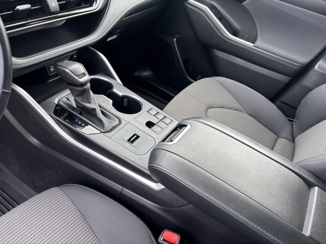 2024 Toyota Highlander LE FWD