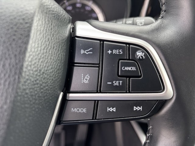 2024 Toyota Highlander LE FWD