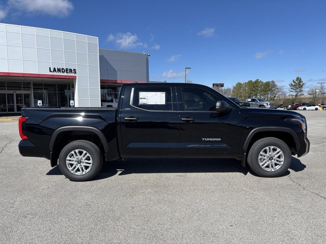 2025 Toyota Tundra SR5 4WD 5.5ft Bed