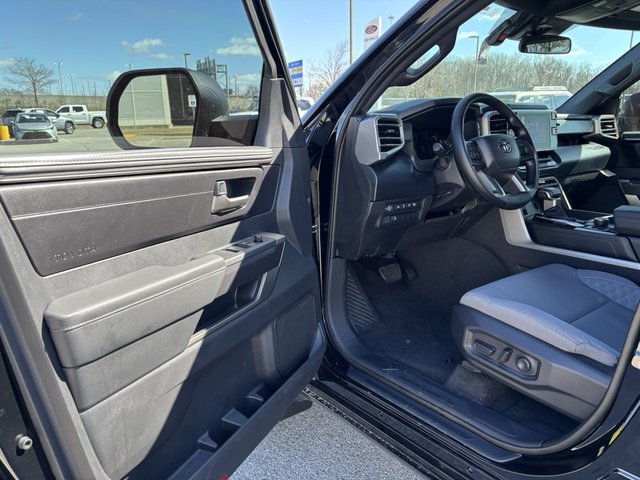 2025 Toyota Tundra SR5 4WD 5.5ft Bed