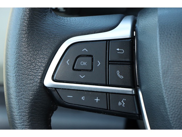 2023 Toyota Sienna XLE FWD 8-Pass