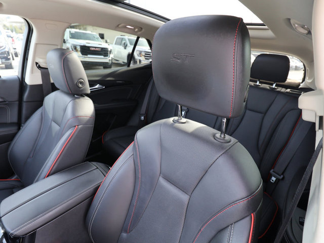 2023 Buick Envision Essence FWD