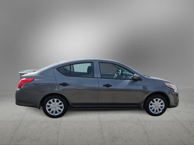 2017 Nissan Versa S Plus