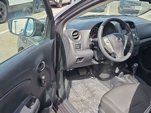 2017 Nissan Versa S Plus