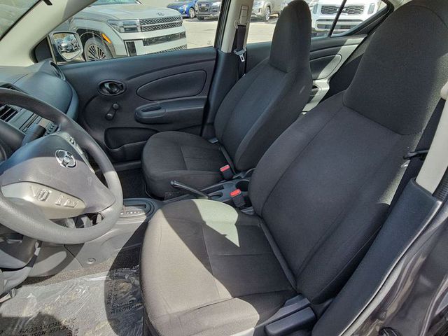 2017 Nissan Versa S Plus