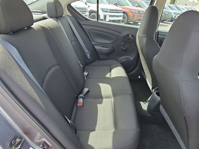 2017 Nissan Versa S Plus