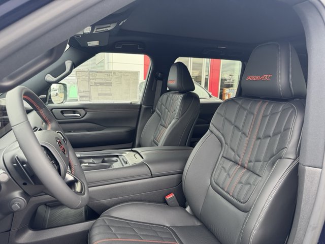 2025 Nissan Armada PRO-4X 4WD