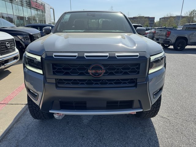 2025 Nissan Frontier PRO-4X 4WD