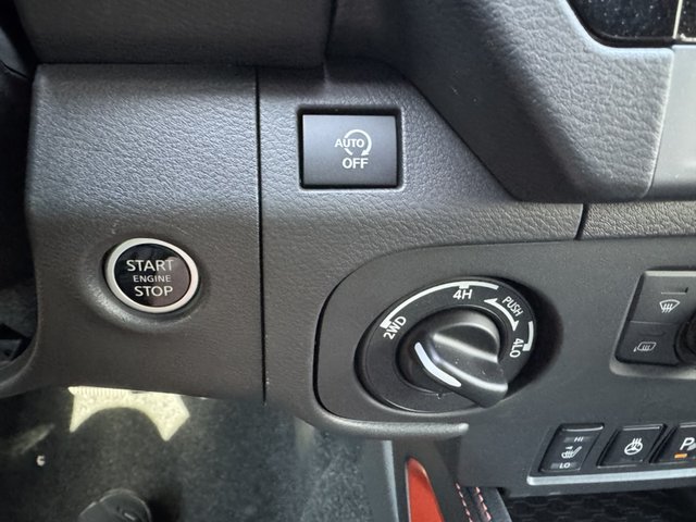 2025 Nissan Frontier PRO-4X 4WD