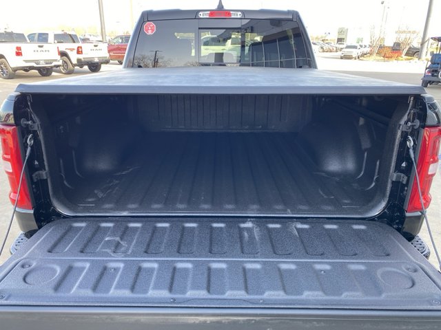 2025 Ram 1500 Big Horn 4WD 5ft7 Box