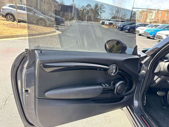 2019 MINI Cooper Signature