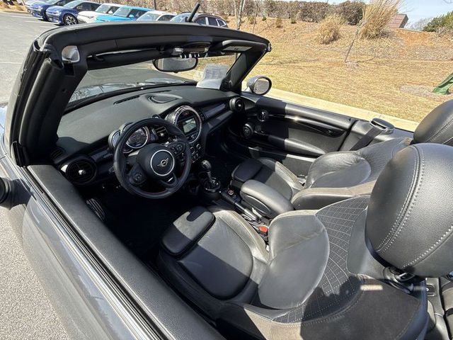 2019 MINI Cooper Signature