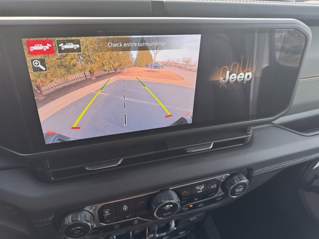 2025 Jeep Gladiator Mojave X 4WD