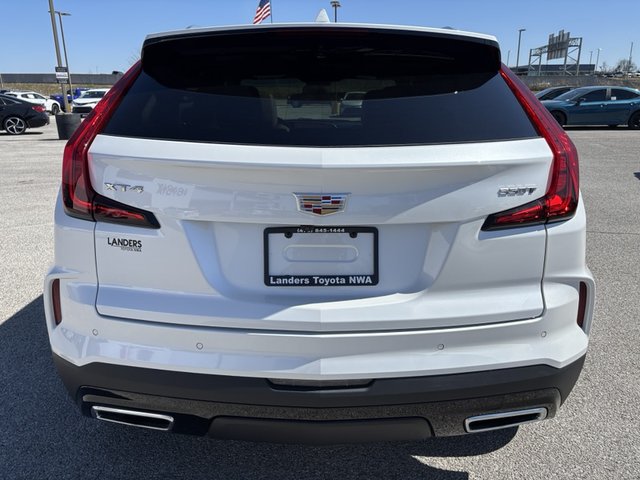 2024 Cadillac XT4 Premium Luxury FWD