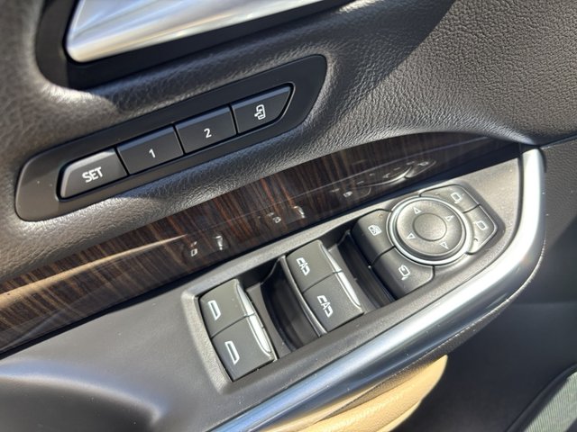 2024 Cadillac XT4 Premium Luxury FWD
