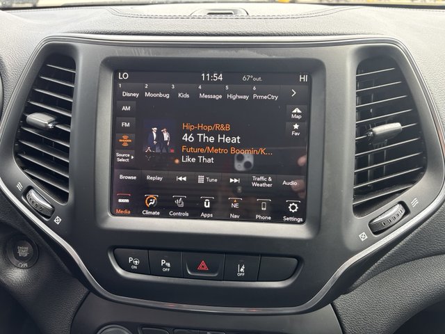 2023 Jeep Cherokee Altitude Lux 4WD
