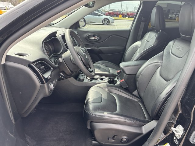 2023 Jeep Cherokee Altitude Lux 4WD