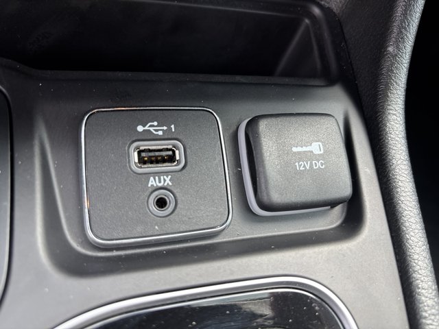 2023 Jeep Cherokee Altitude Lux 4WD