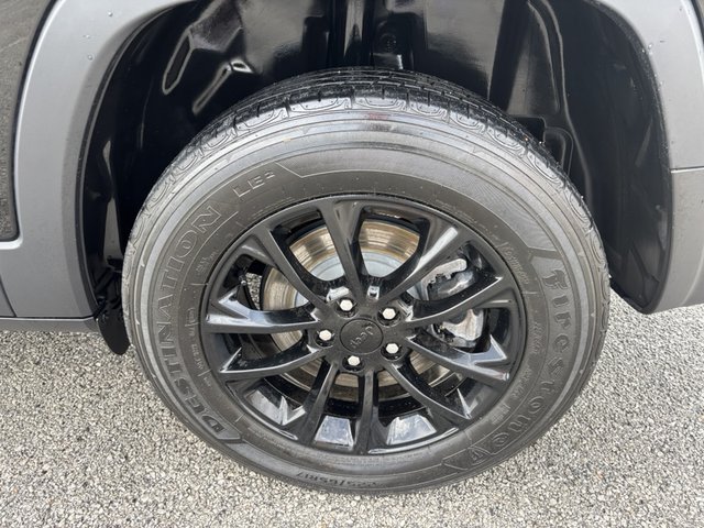 2023 Jeep Cherokee Altitude Lux 4WD