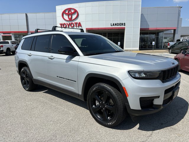 2023 Jeep Grand Cherokee Altitude 4WD L