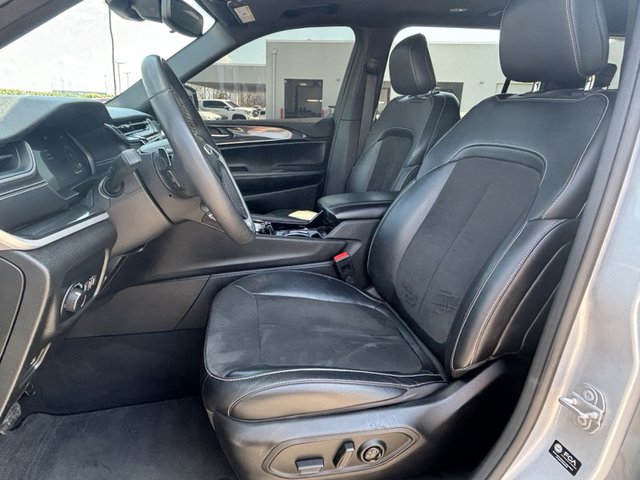 2023 Jeep Grand Cherokee Altitude 4WD L