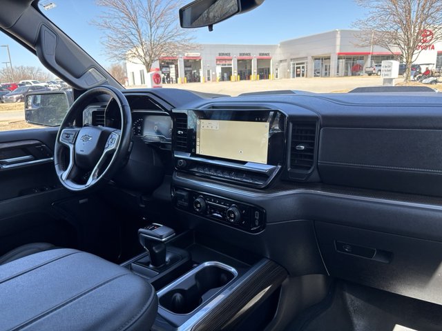 2023 Chevrolet Silverado 1500 LT Trail Boss 4WD 147WB