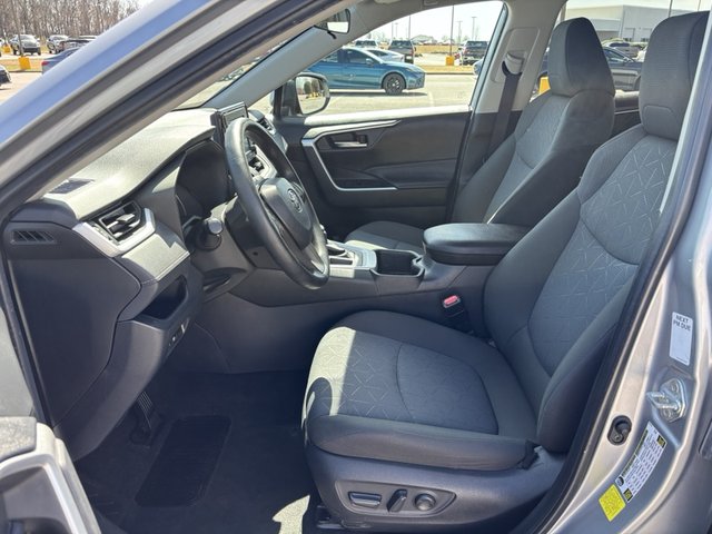 2022 Toyota RAV4 XLE FWD