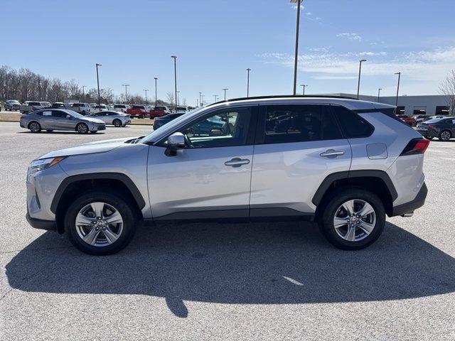 2022 Toyota RAV4 XLE FWD