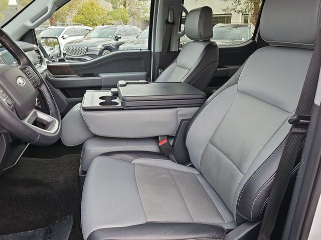 2022 Ford F-150 Lariat 2WD 5.5ft Box